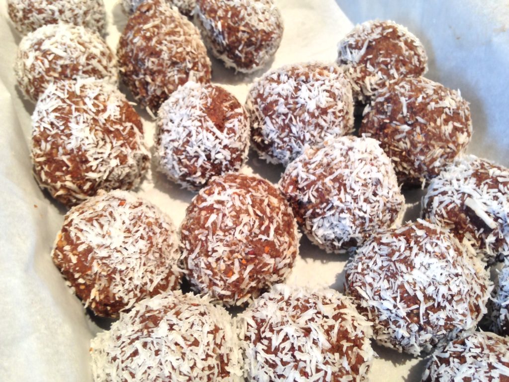 Snack Nut Balls